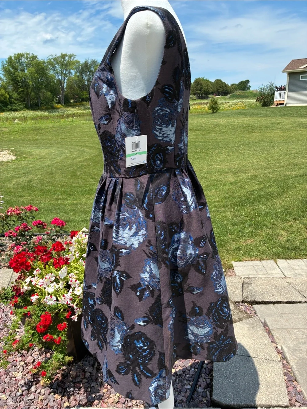 Muse Floral Jacquard Charcoal Grey/Blue/Black Dress - Picture 2 of 14
